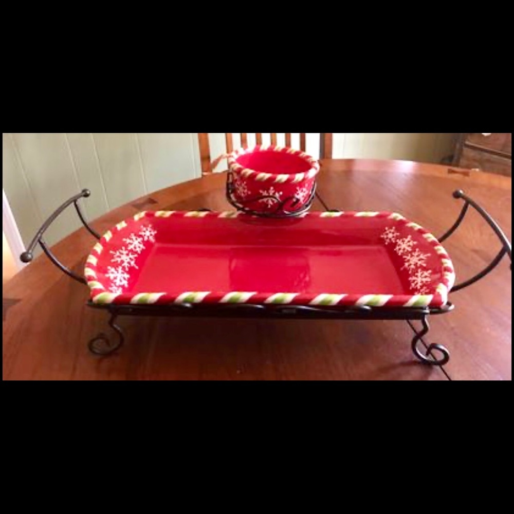 NEW!! Holiday chip and dip set
